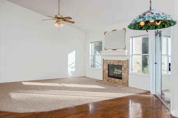 $300,000 | Undisclosed Address, Bakersfield, CA 93306