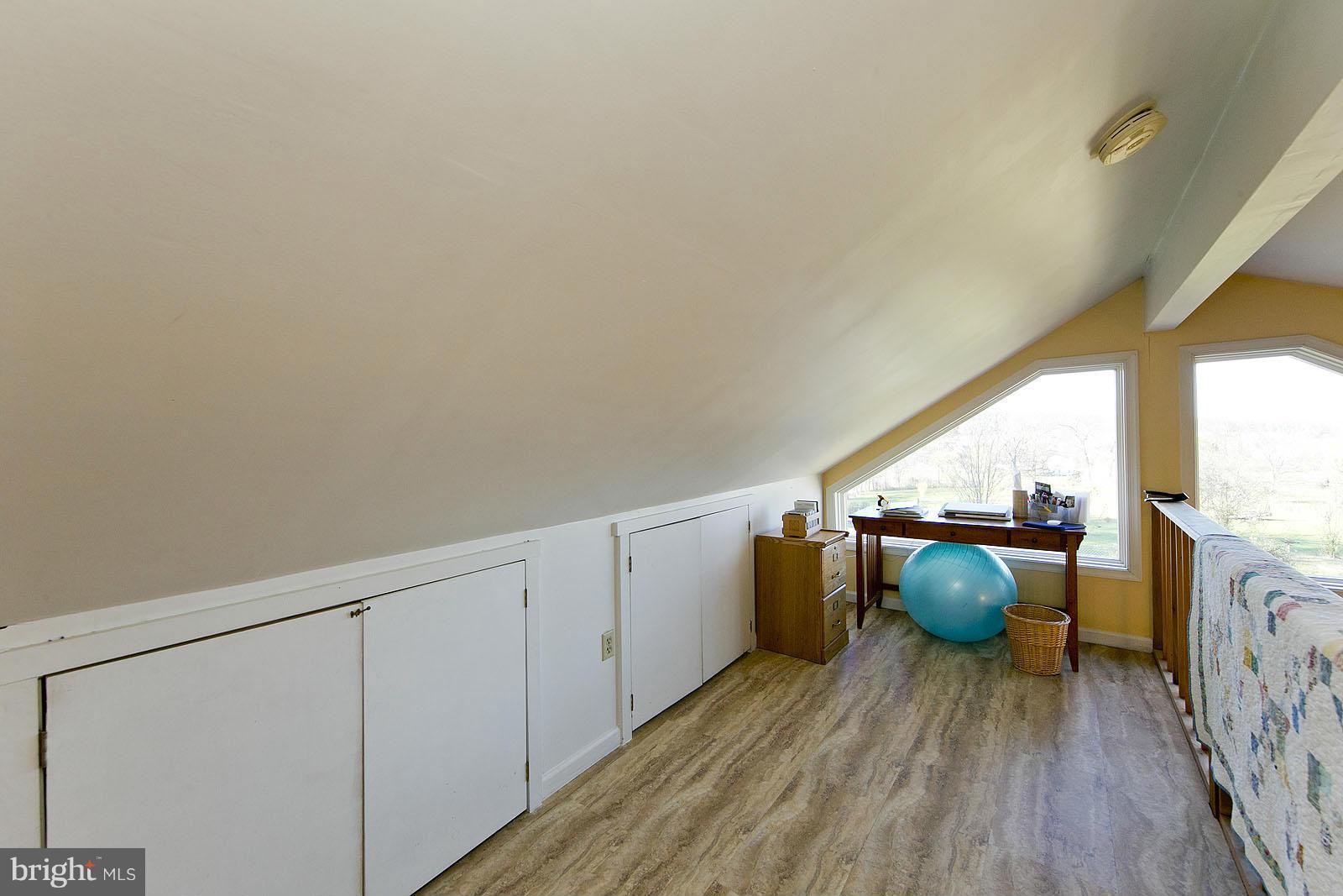 128 Old Baltimore Road Winchester, VA 22603 - Photo 21 of 30 loft