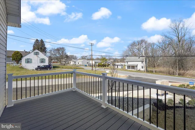 $2,500 | 552 Creek Road, Unit 2, Kennett Square, PA 19348