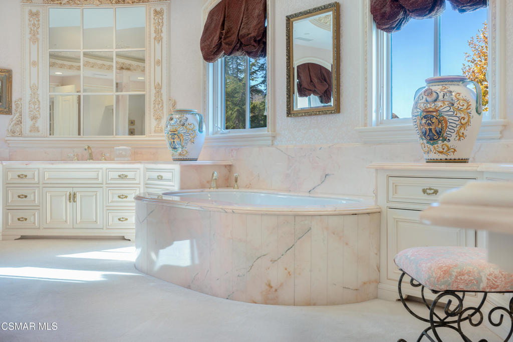 900 West Stafford Road Thousand Oaks, CA 91361 - Photo 56 of 73