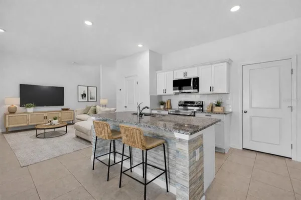 $2,550 | 2216 Bear Peak Drive, Minneola, FL 34715