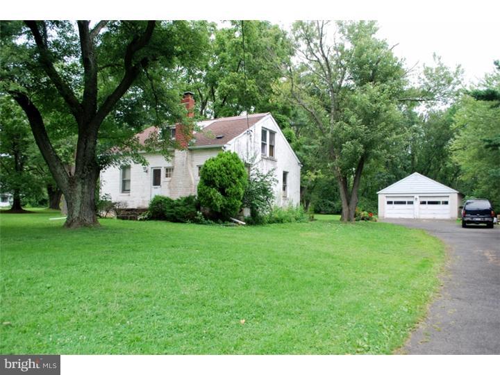 2281 Bristol Road Warrington, PA 18976 - Photo 1 of 16 Exterior Front