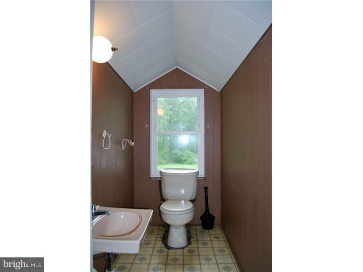 2281 Bristol Road Warrington, PA 18976 - Photo 13 of 16 Half Bath