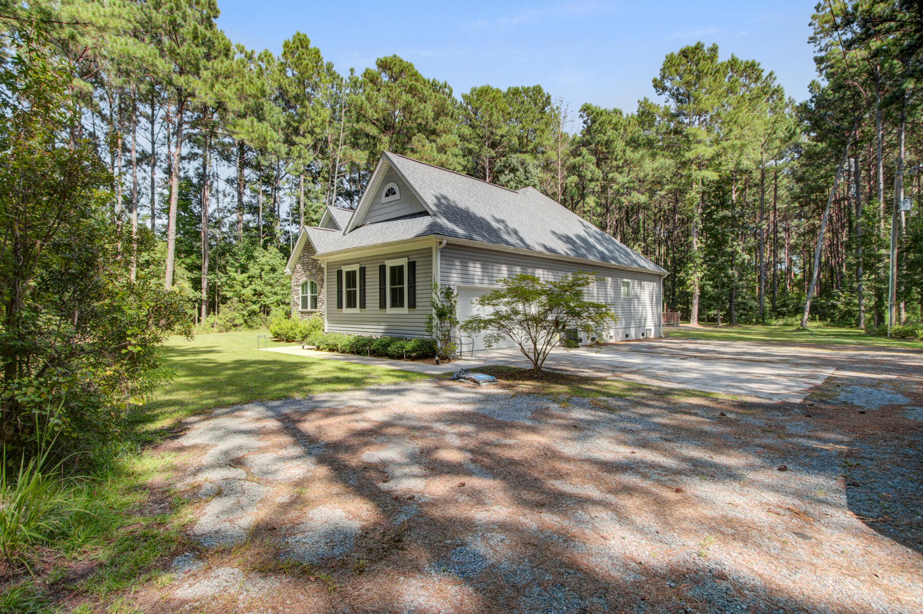 1523 Givhans Road Ridgeville, SC 29472 - Photo 3 of 44 1523 Givhans Rd. Ridgeville SC (2)