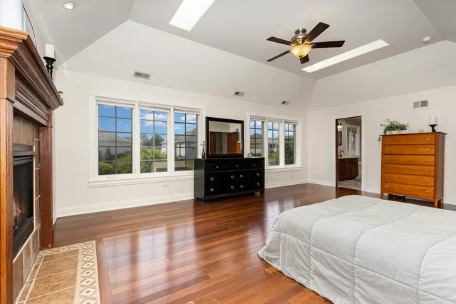 $475,000 | 1819 Country Hills Drive, Yorkville, IL 60560