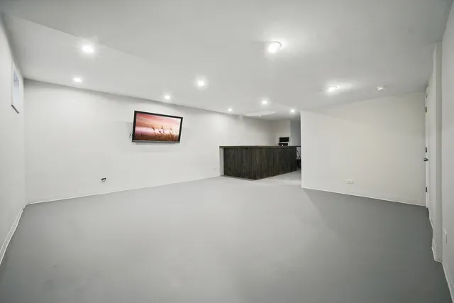 $465,000 | 1819 Country Hills Drive, Yorkville, IL 60560