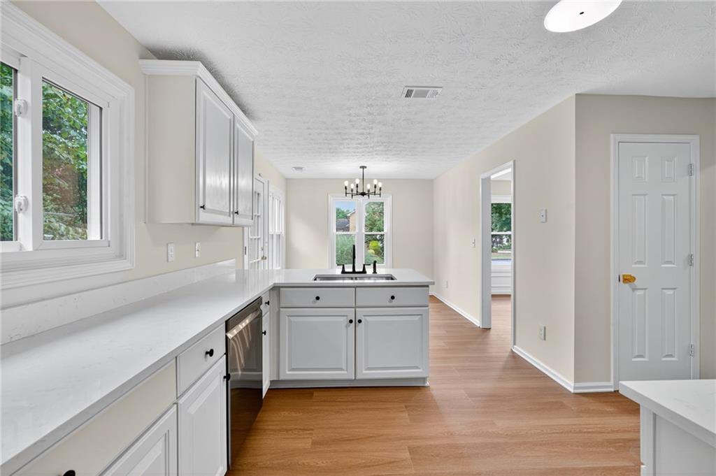 2845 Factor Walk Boulevard Suwanee, GA 30024 - Photo 15 of 30