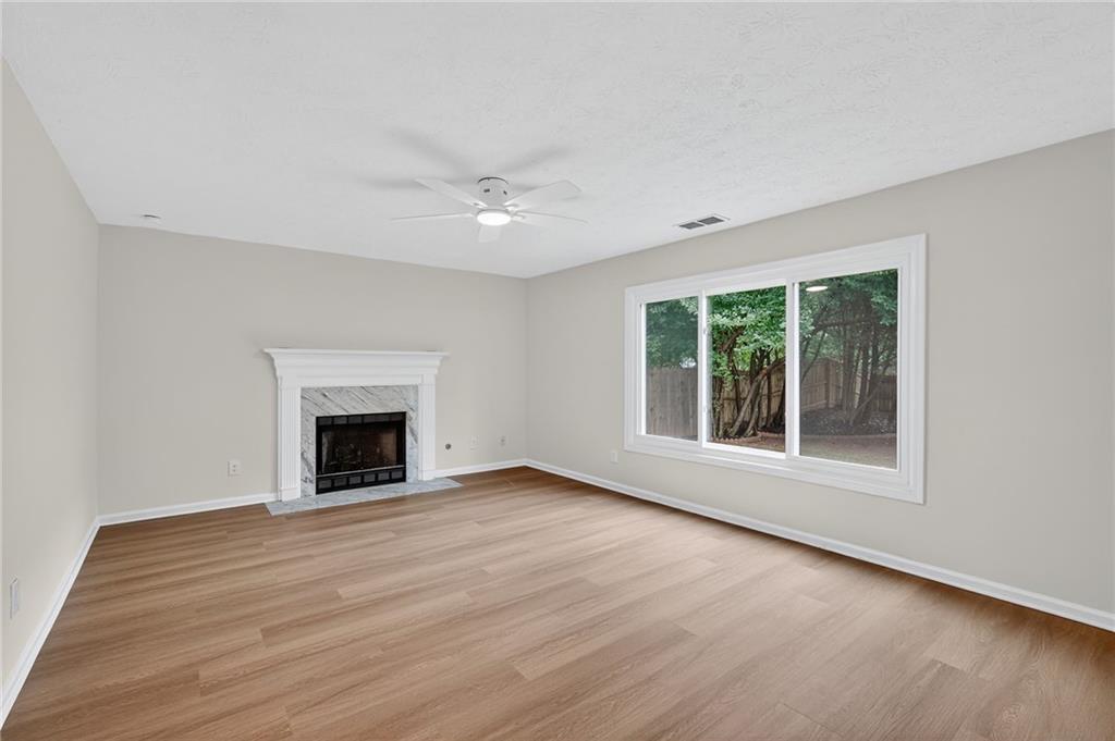 2845 Factor Walk Boulevard Suwanee, GA 30024 - Photo 18 of 30