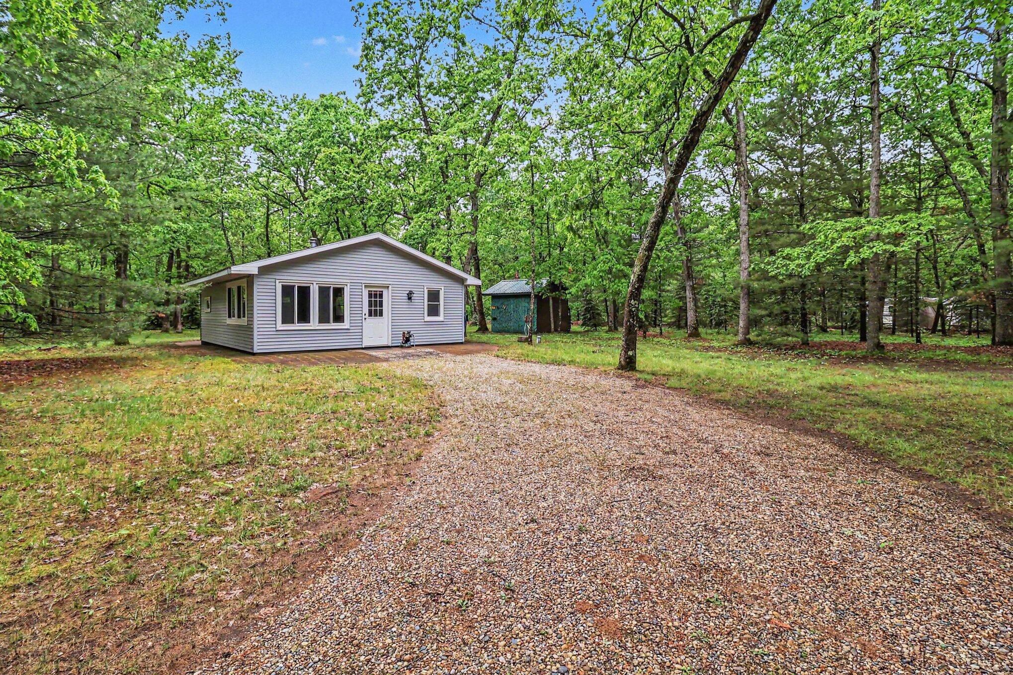 4616 Chalker Road Wellston, MI 49689 - Photo 15 of 23 Front Exterior