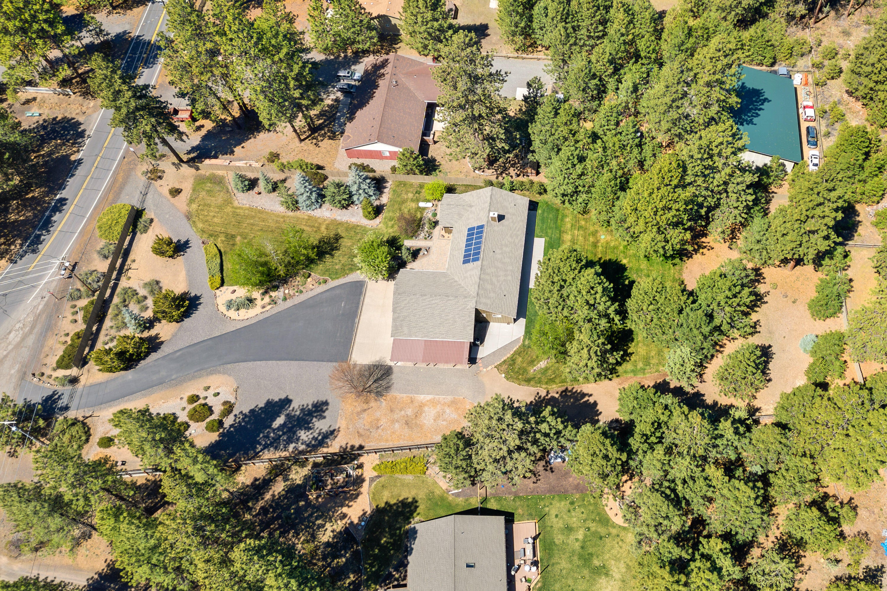 19236 Kiowa Road Bend, OR 97702 - Photo 50 of 52 19236-Kiowa-Road-Bend-OR-97702_ (4)