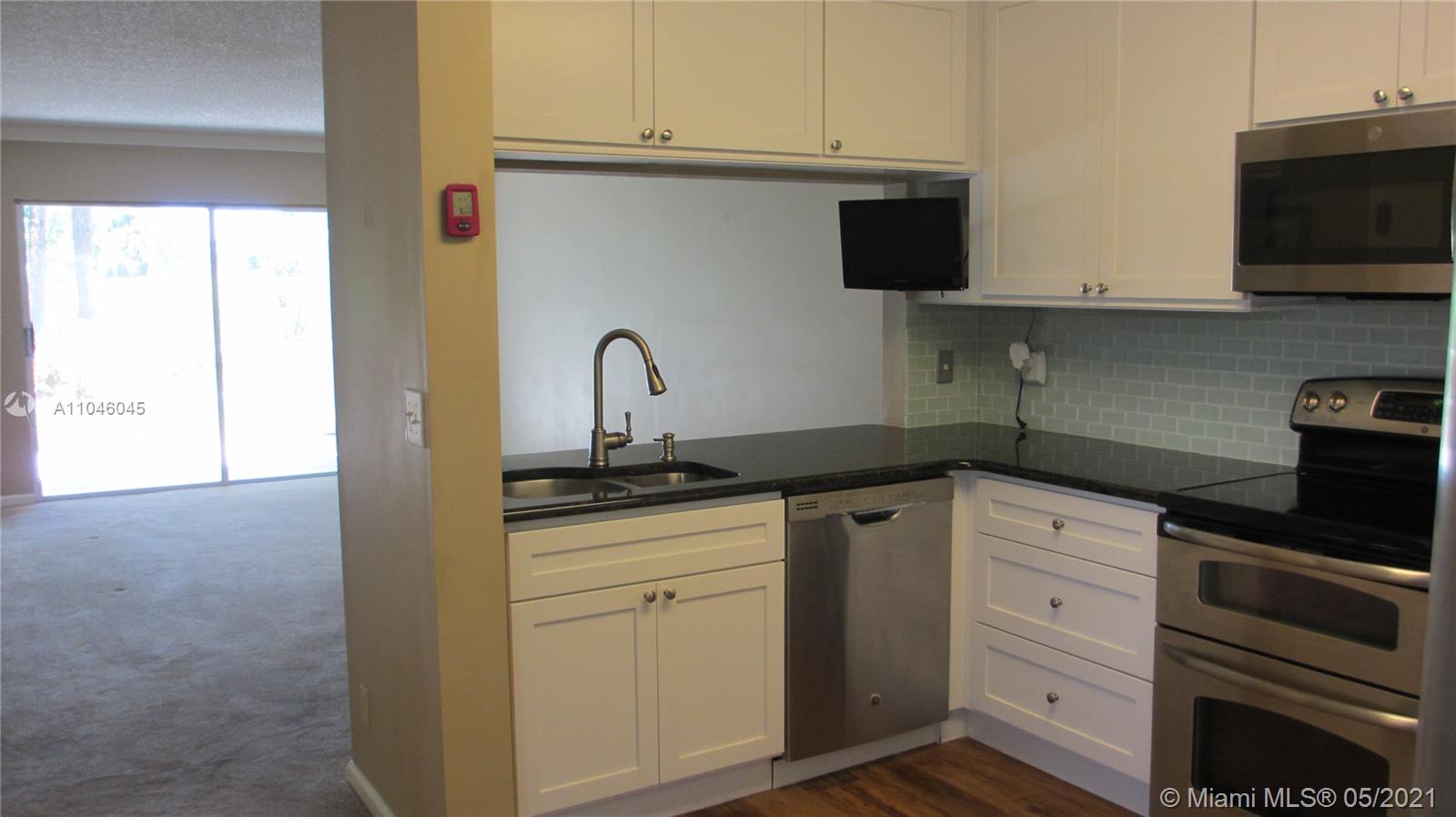 North Passage Tequesta, FL 33469 - Photo 5 of 23