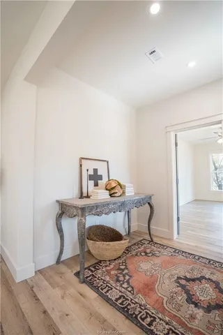 $2,950 | 1406 East 29th Street, Bryan, TX 77802