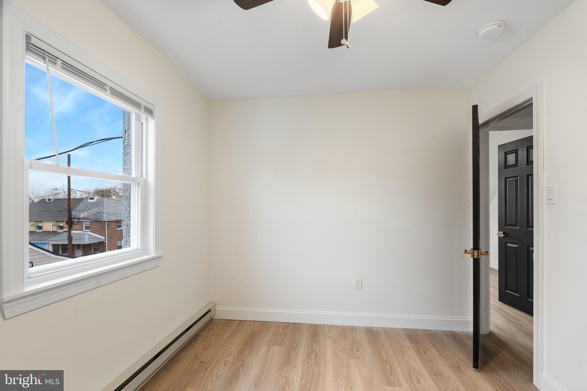 1118 Brown Street Chester, PA 19013 - Photo 20 of 27 an empty room with a window