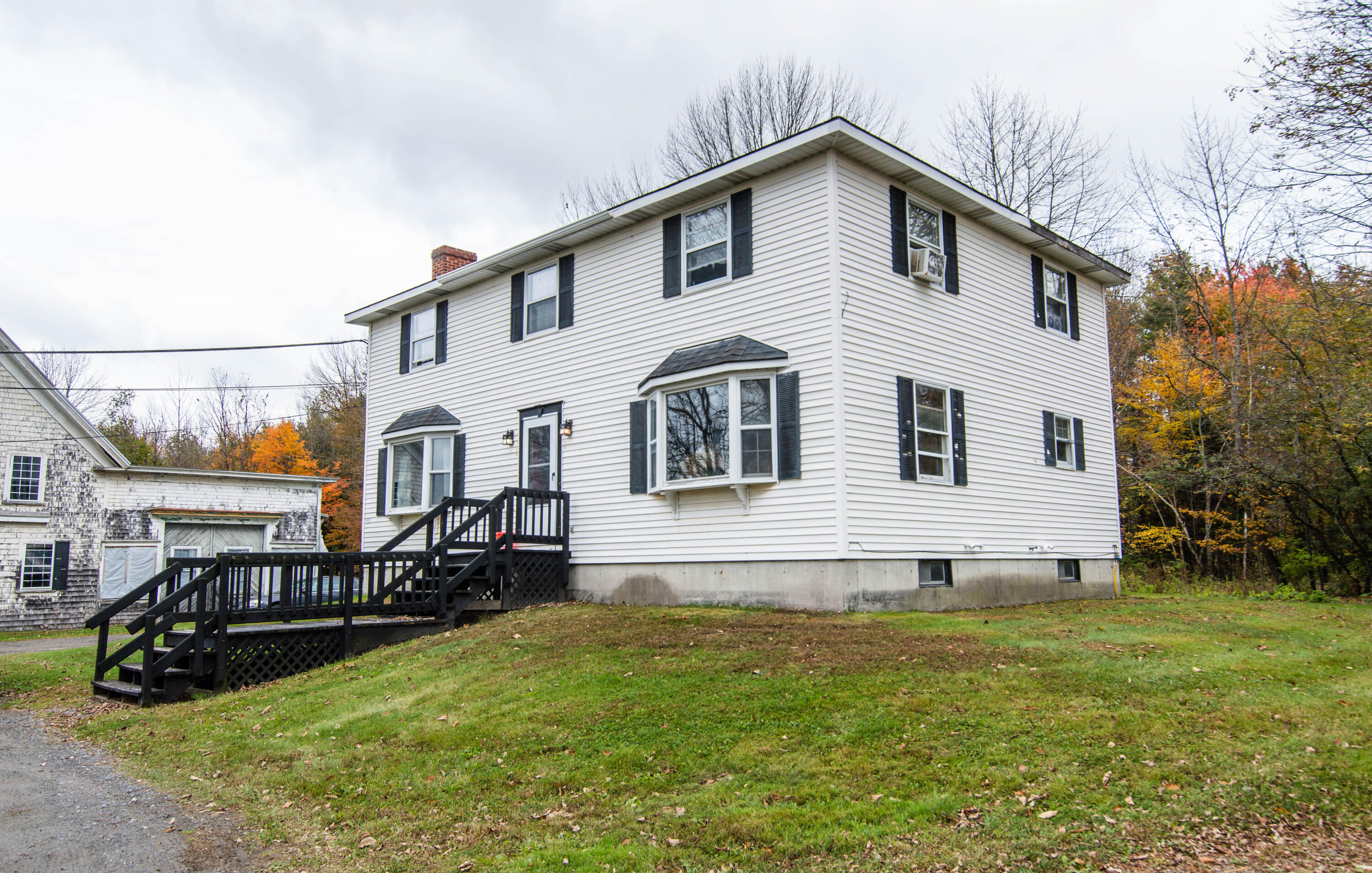 5 Roderick Rd Unit B  