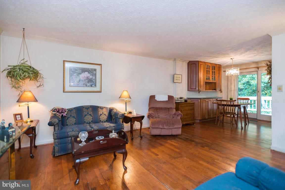 8482 Magic Tree Court Springfield, VA 22153 - Photo 33 of 34 Gallery Image 33