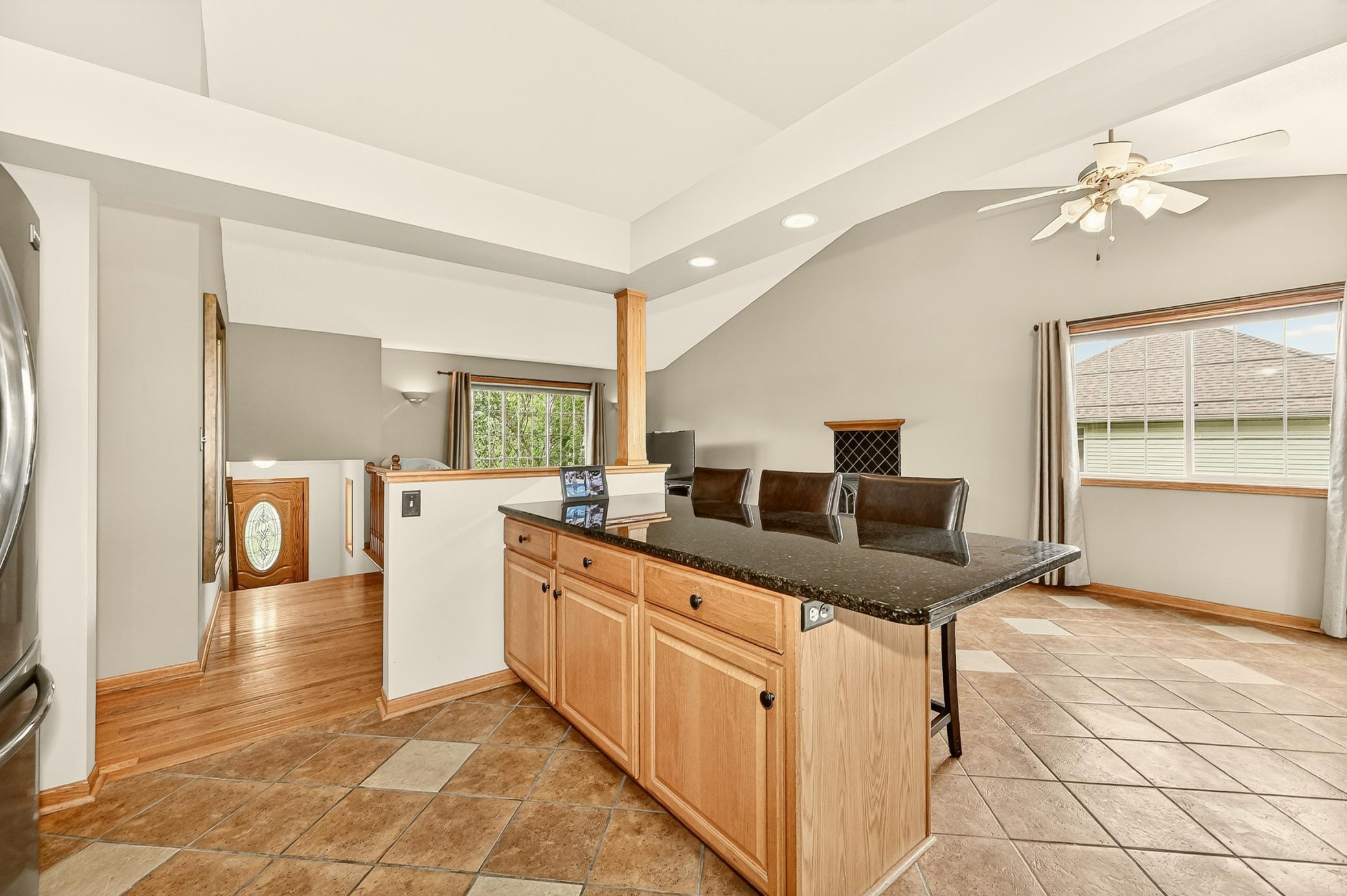 2516 Colleen Lane Northeast Rochester, MN 55906 - Photo 16 of 39