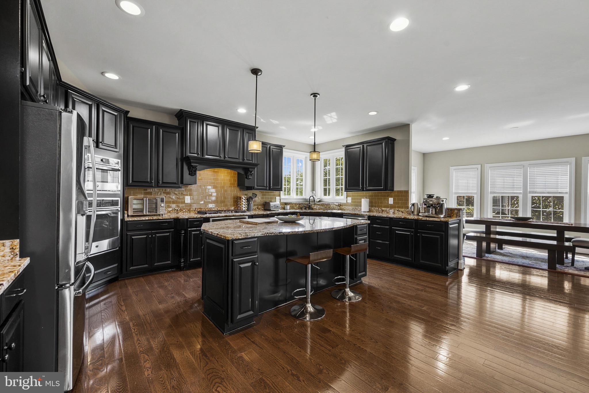26727 Fair Hope Way Chantilly, VA 20152 - Photo 3 of 53 Gourmet Kitchen