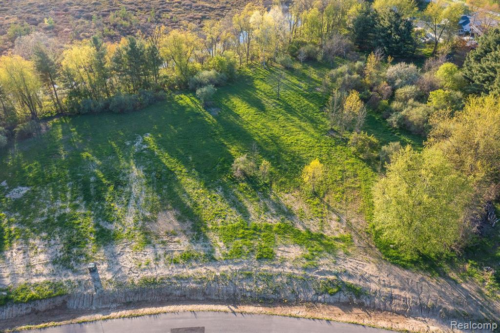 4030 Metamora Ridge Road Oxford, MI 48371 - Photo 2 of 47