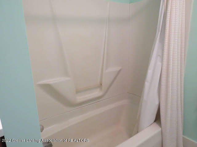 7105 West Beard Road Perry, MI 48872 - Photo 38 of 76 IMG_0355