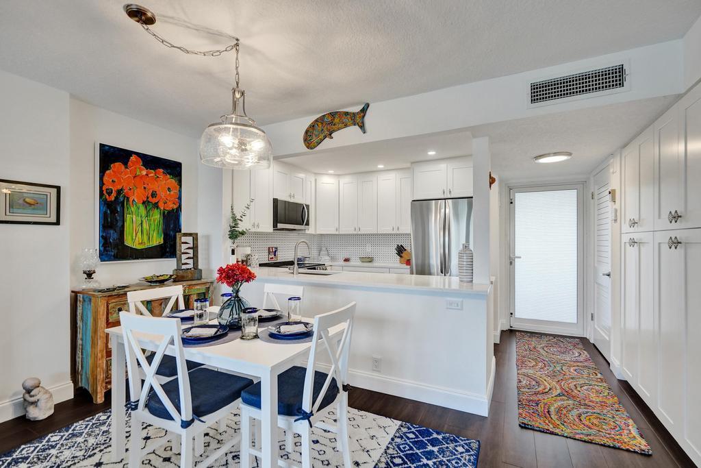 2611 North Riverside Drive, Unit 304 Pompano Beach, FL 33062 - Photo 14 of 81 DSC03879