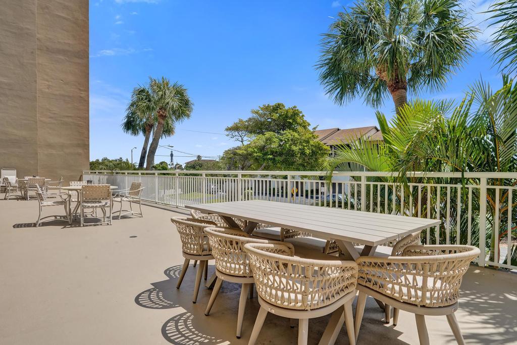 2611 North Riverside Drive, Unit 304 Pompano Beach, FL 33062 - Photo 49 of 81 DSC04005