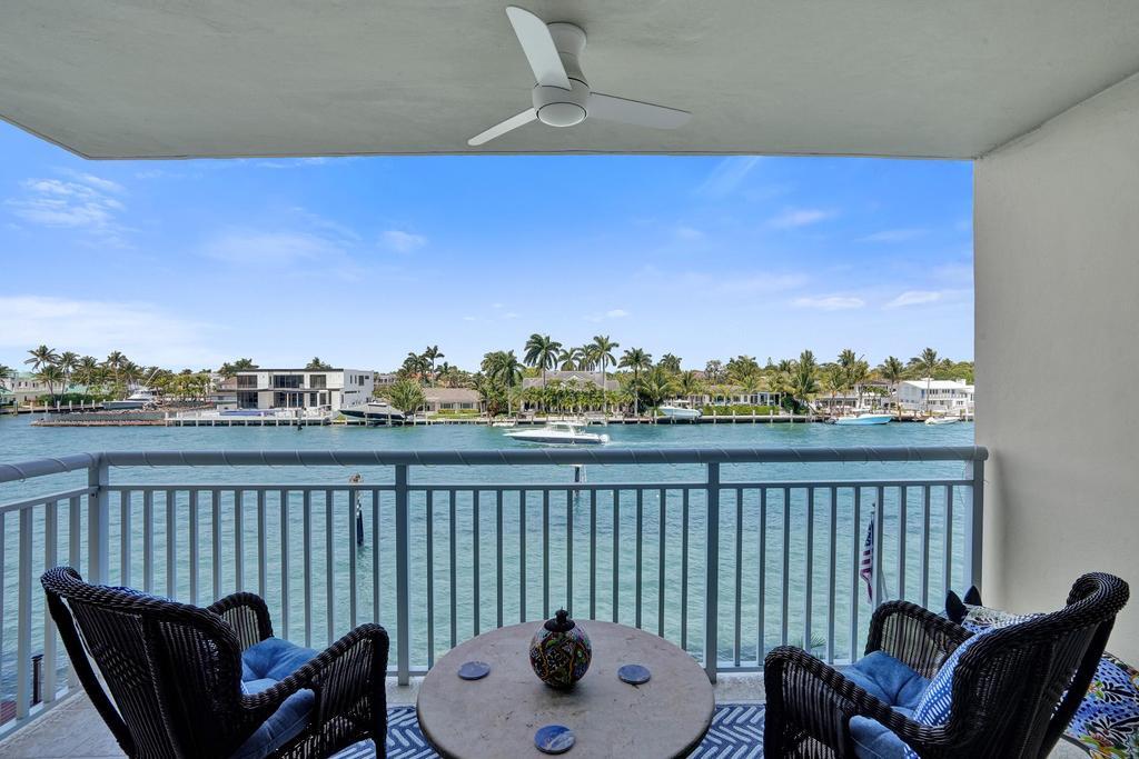 2611 North Riverside Drive, Unit 304 Pompano Beach, FL 33062 - Photo 74 of 81 DSC03885