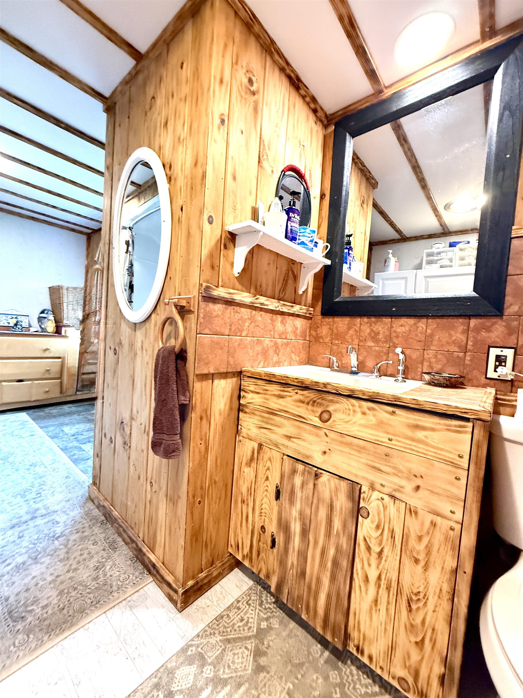 7680 Highway 102 Guildhall, VT 05905 - Photo 23 of 40