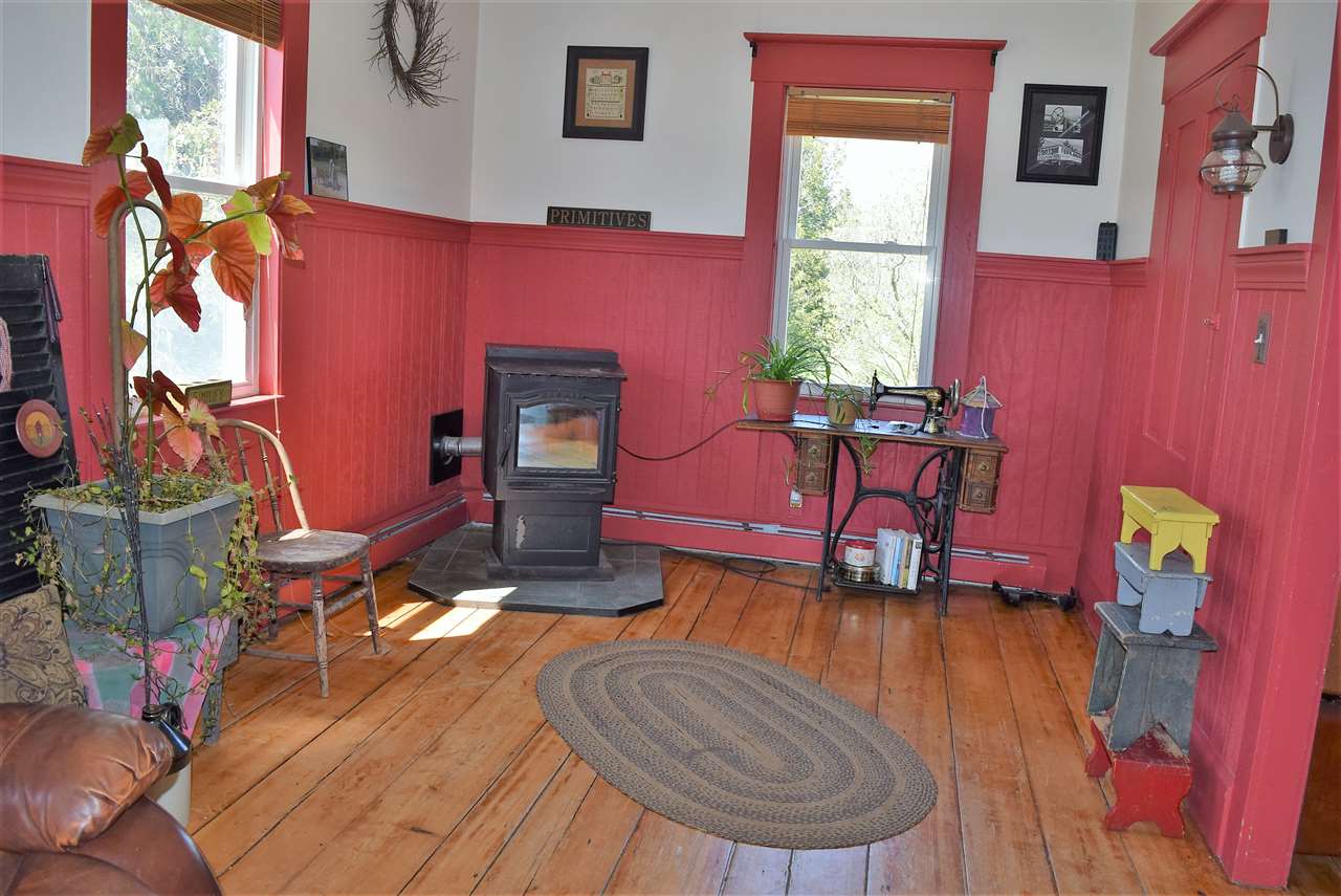 966 South Lunenburg Road Lunenburg, VT 05906 - Photo 12 of 21