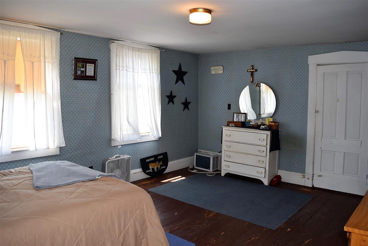 966 South Lunenburg Road Lunenburg, VT 05906 - Photo 18 of 21