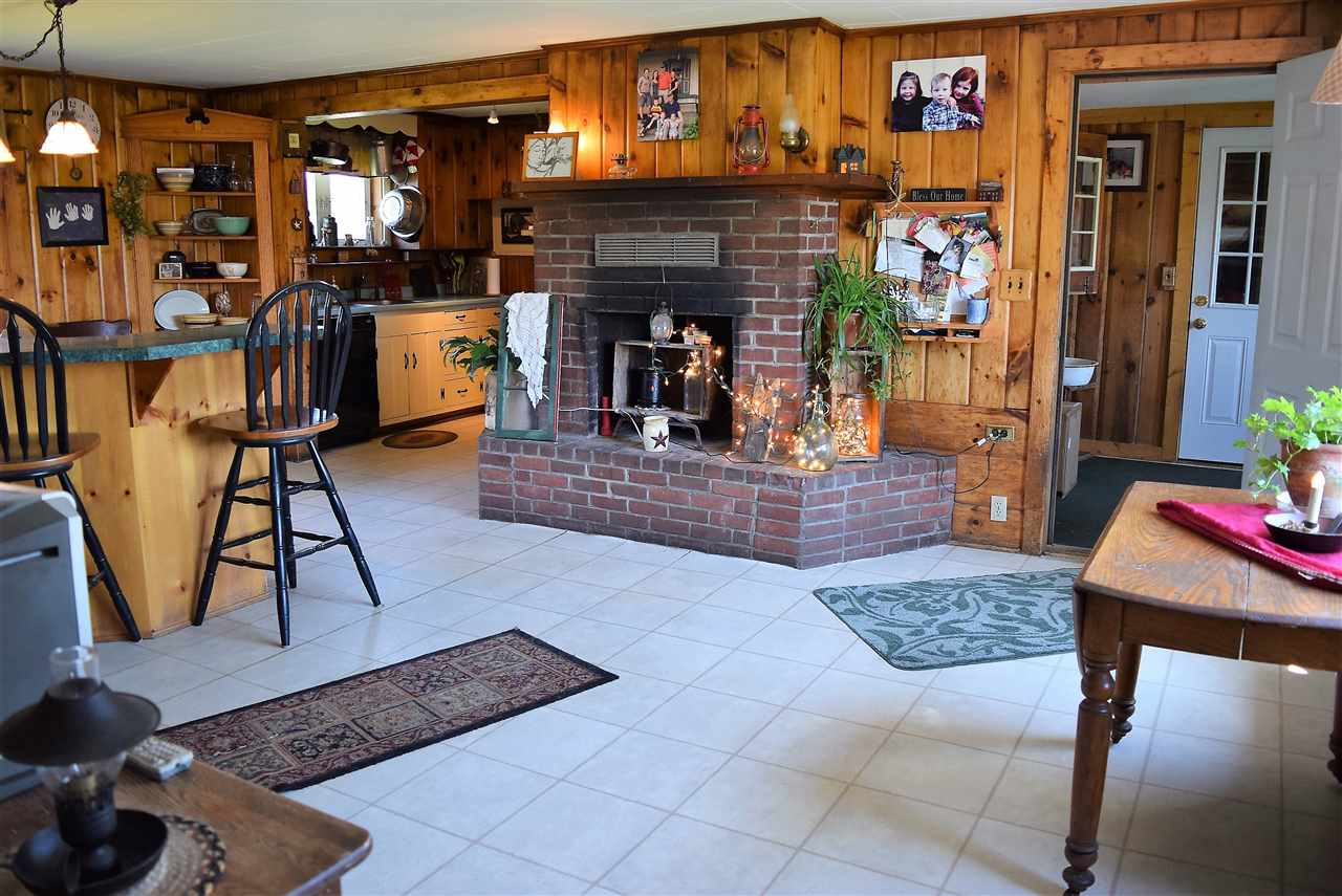 966 South Lunenburg Road Lunenburg, VT 05906 - Photo 4 of 21