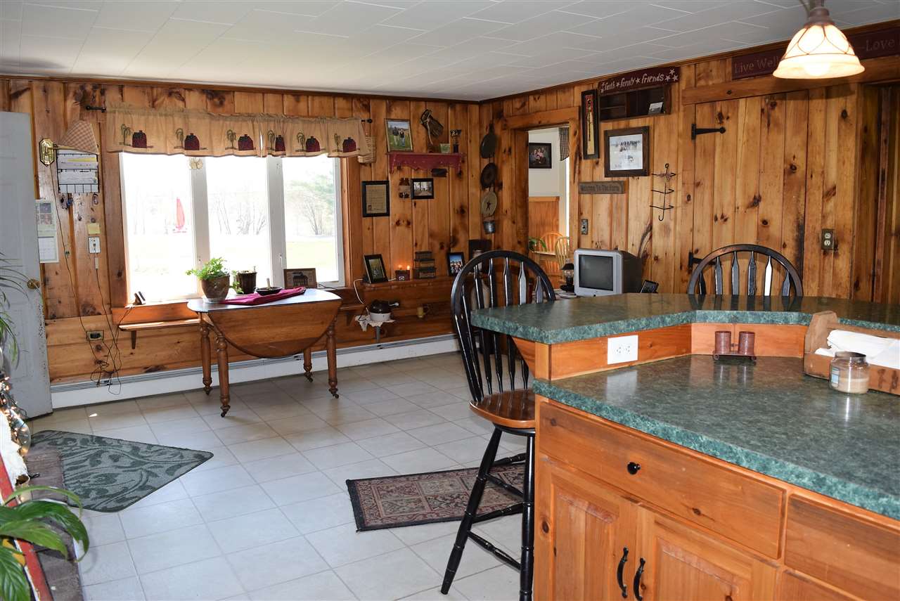 966 South Lunenburg Road Lunenburg, VT 05906 - Photo 5 of 21