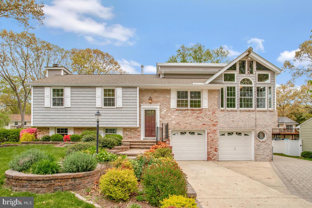 305 South Carolina Ave  