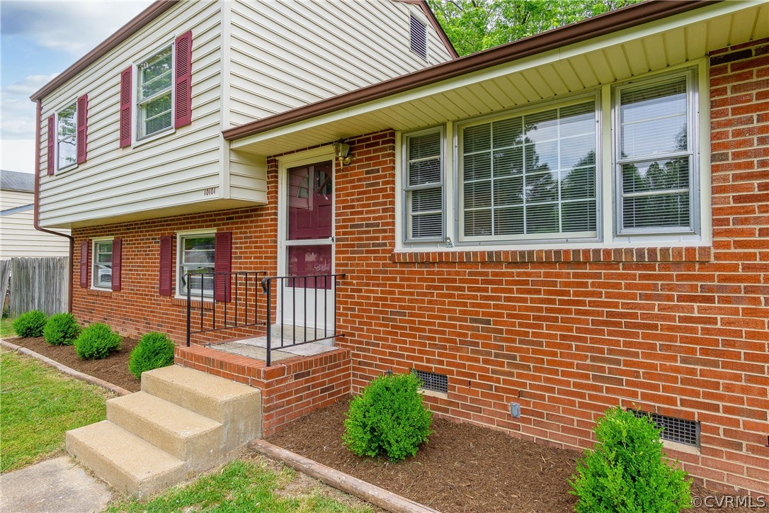 10101 Flanders Road Henrico, VA 23228 - Photo 3 of 26 Gallery Image 3