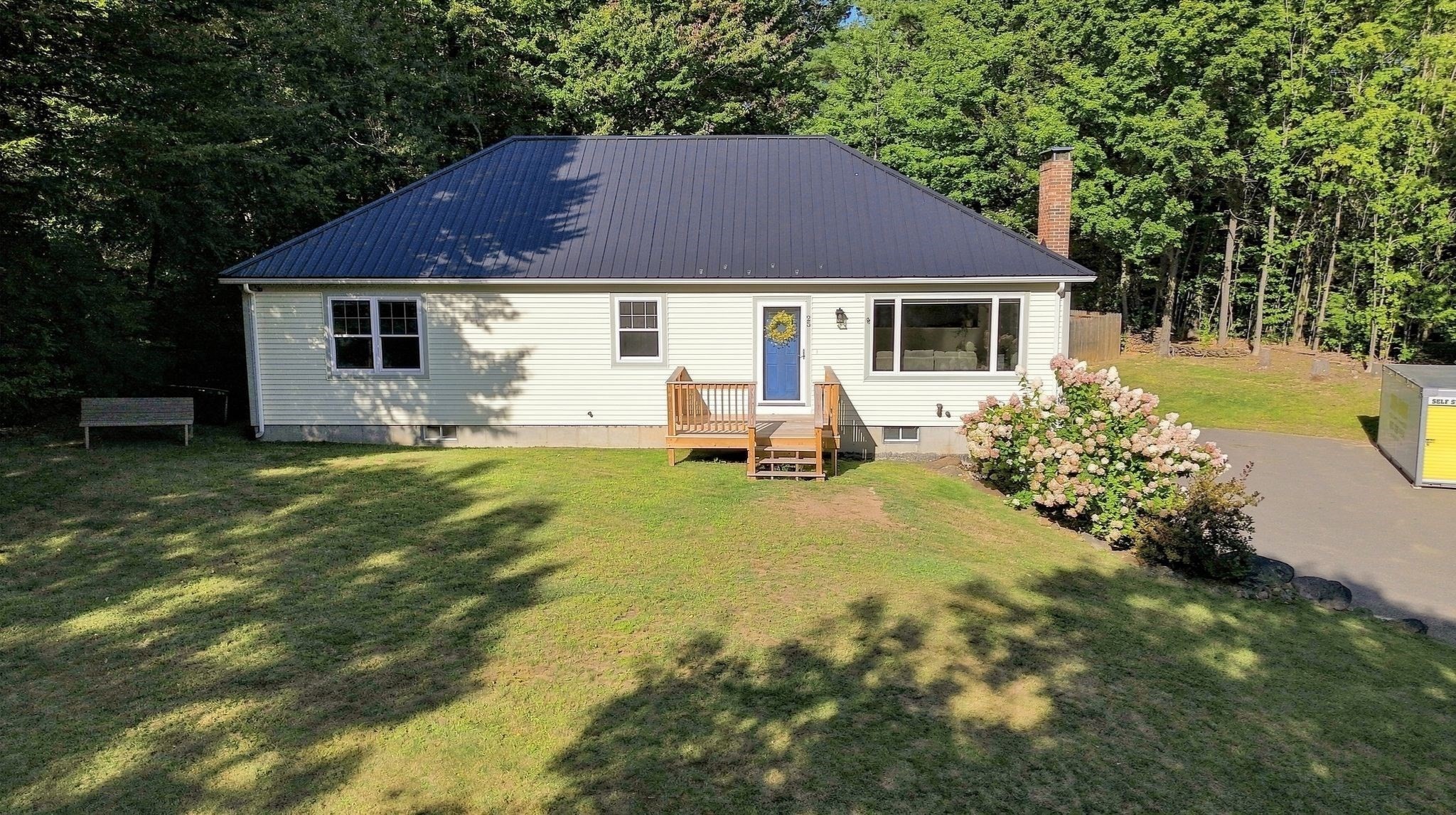 25 Ridgewood Drive Gilmanton, NH 03237 - Photo 8 of 42 Gallery Image 8