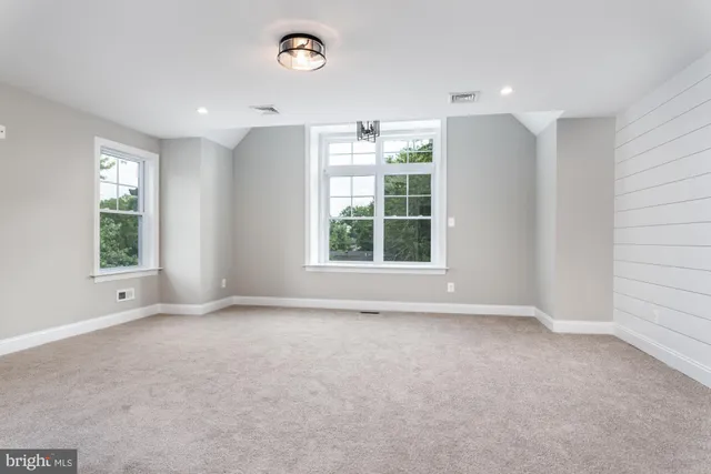 $1,025,000 | 706 Clover Lane, Plymouth Meeting, PA 19462