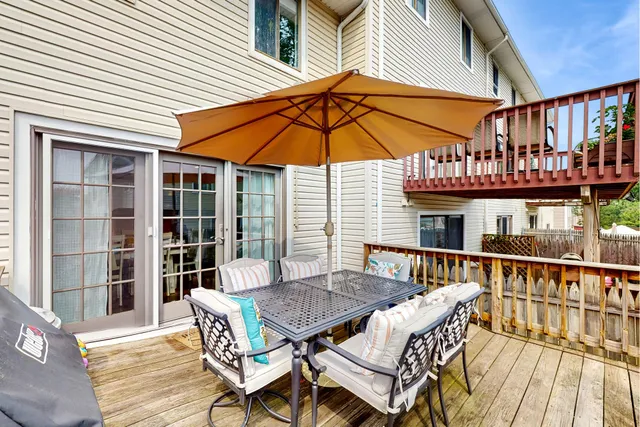 $635,000 | 45 Redwood Loop | Rossville