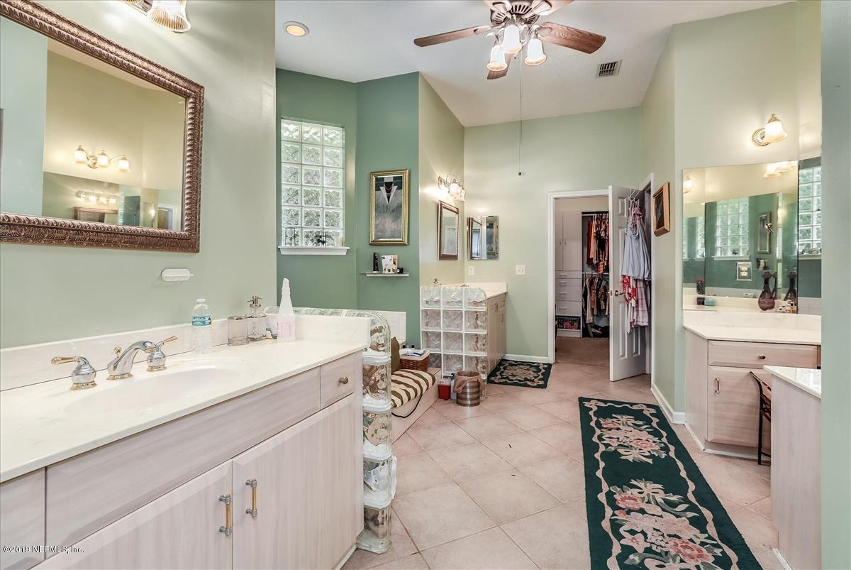 12505 Sampson Road Jacksonville, FL 32218 - Photo 13 of 28 13-Master Bathroom