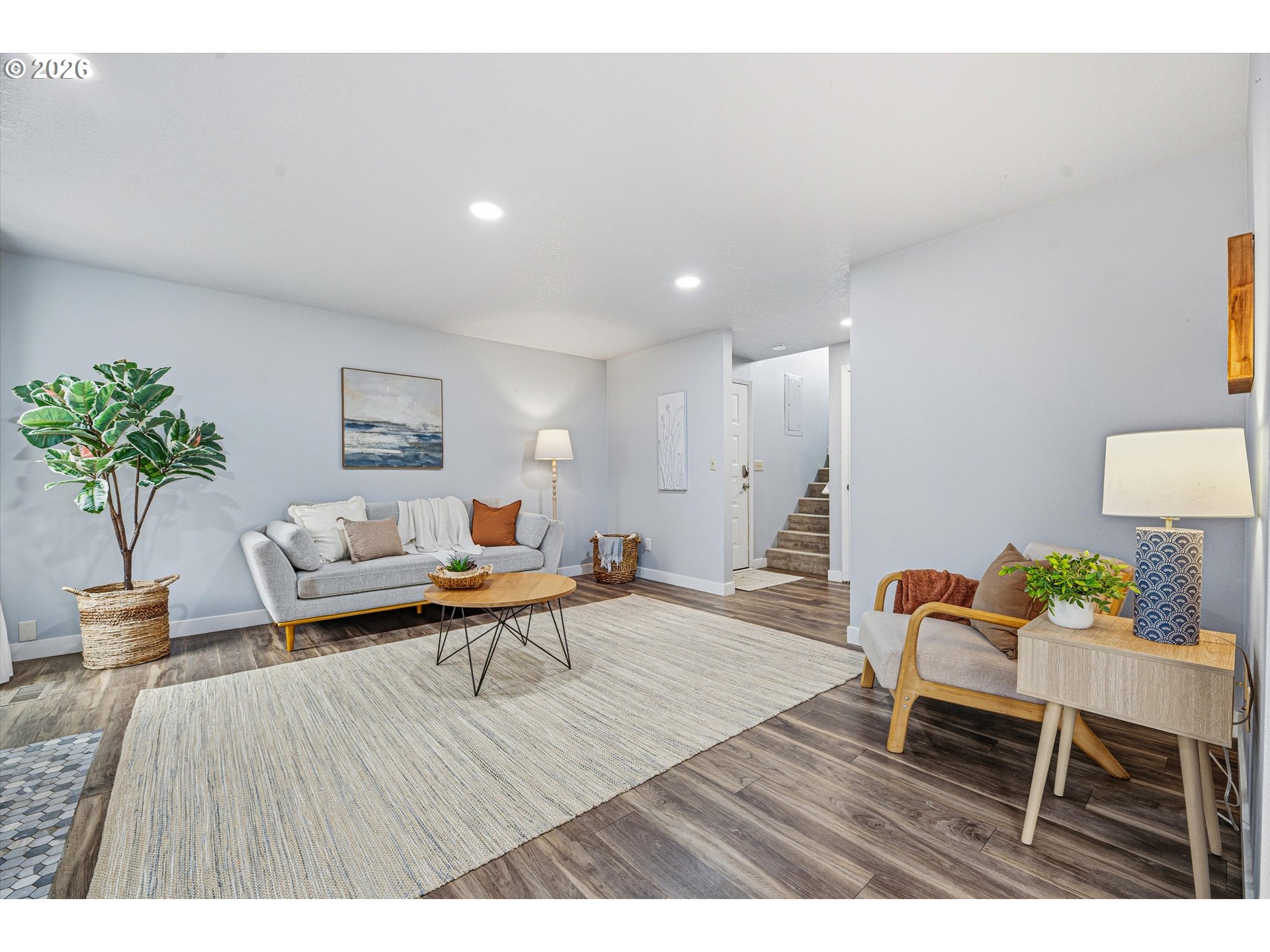 20464 Southwest Rosa Drive Beaverton, OR 97078 - Photo 2 of 38