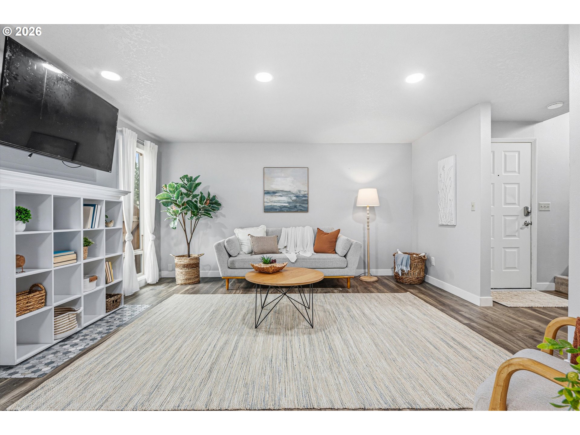 20464 Southwest Rosa Drive Beaverton, OR 97078 - Photo 3 of 38