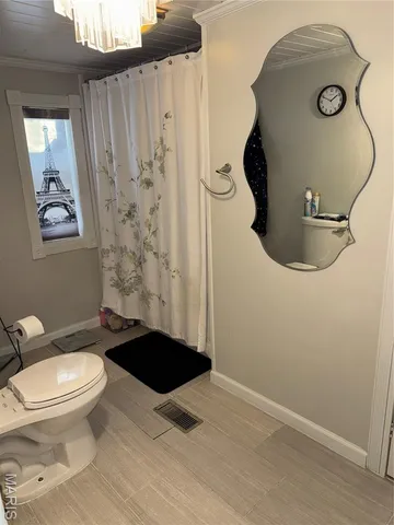 $149,000 | 409 West Jefferson Avenue, Patoka, IL 62875