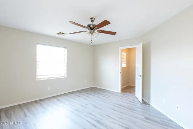 $1,995 | 2721 East Bart Street, Gilbert, AZ 85295