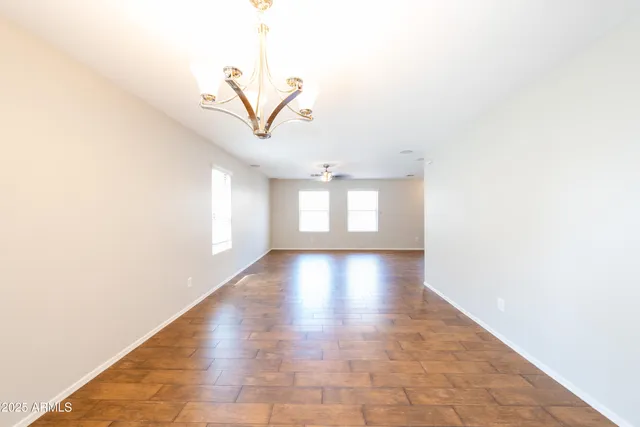 $1,995 | 2721 East Bart Street, Gilbert, AZ 85295