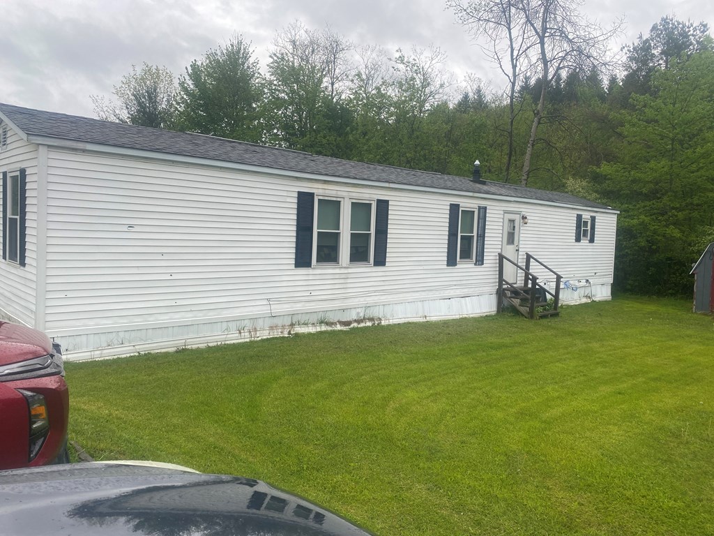 321 Ridge Avenue Strattanville, PA 16258 - Photo 2 of 6