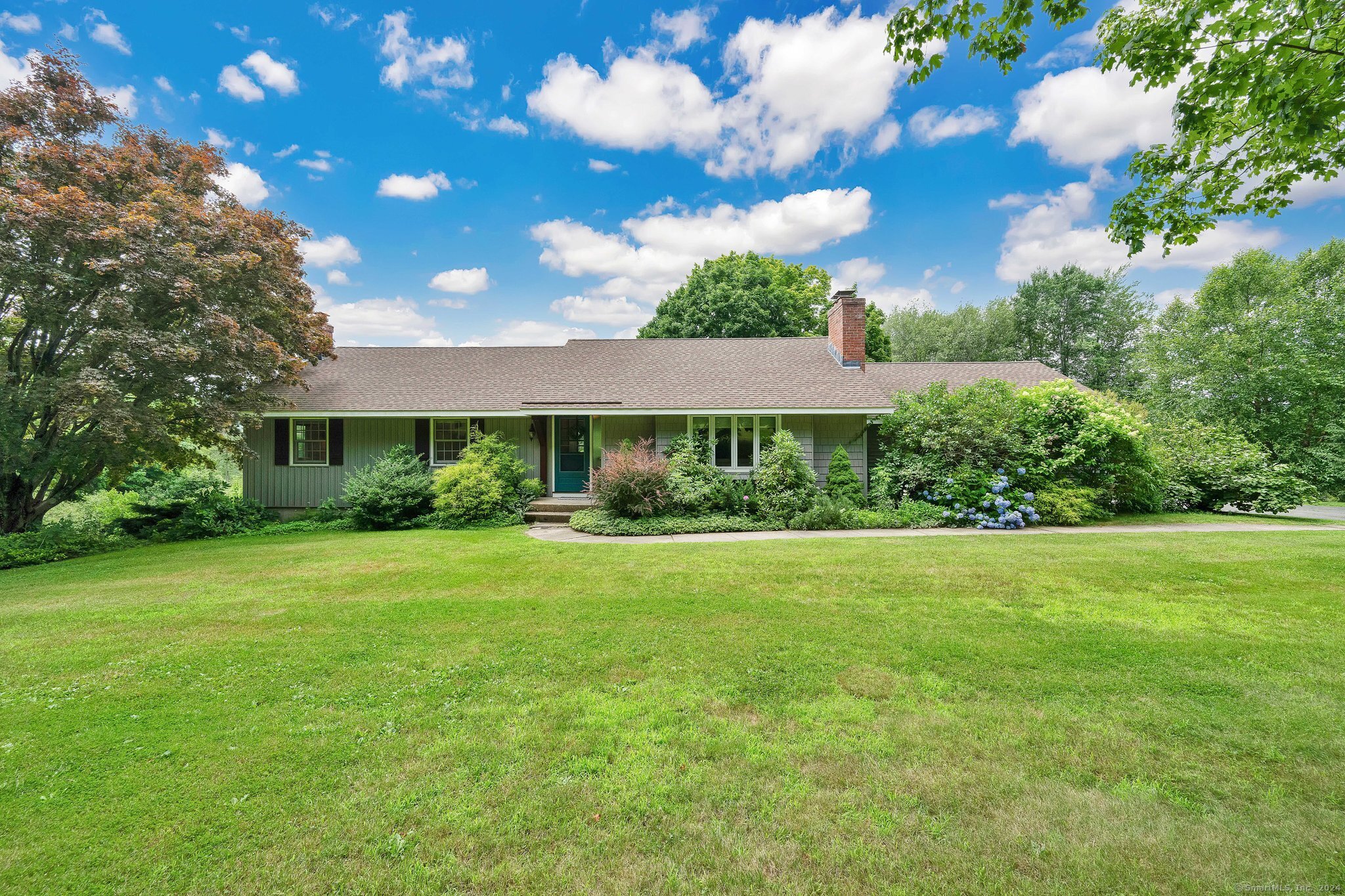 47 Day Street South Granby, CT 06090 - Photo 1 of 1 Gallery Image 1