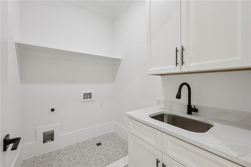 2395 Kilgore Road Buford, GA 30519 - Photo 45 of 68 a close view of a sink and a bathroom