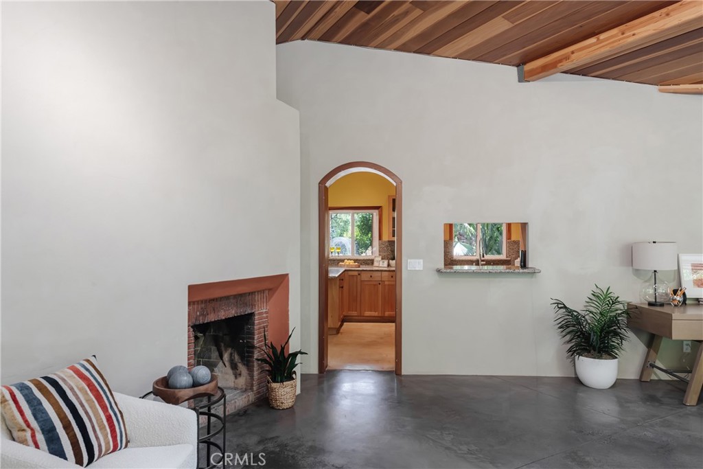 2 Chuckwagon Road Rolling Hills, CA 90274 - Photo 13 of 76