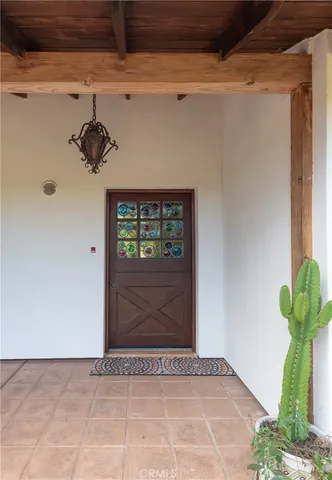 $2,600,000 | 2 Chuckwagon Road, Rolling Hills, CA 90274