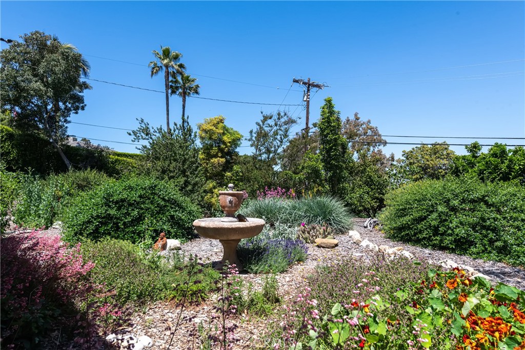 2 Chuckwagon Road Rolling Hills, CA 90274 - Photo 41 of 76