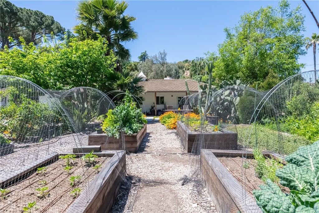 2 Chuckwagon Road Rolling Hills, CA 90274 - Photo 47 of 76 an aerial view of a house with swimming pool in front of it