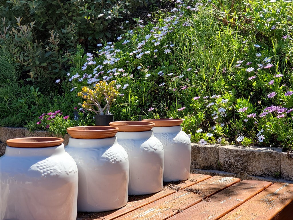 2 Chuckwagon Road Rolling Hills, CA 90274 - Photo 60 of 76